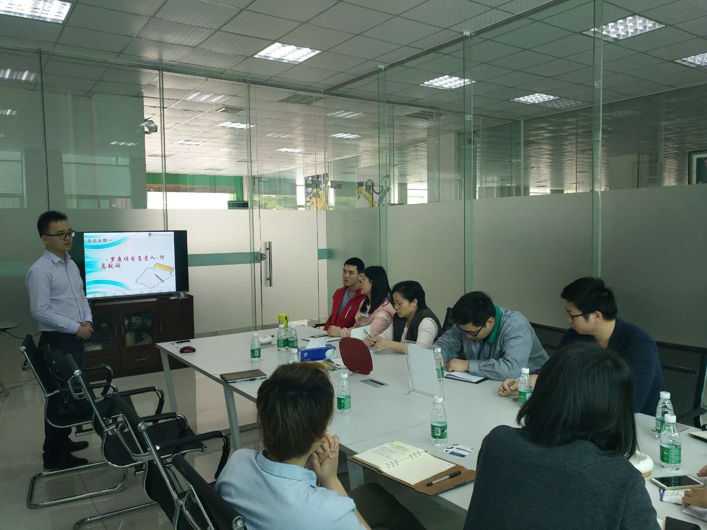 祝贺罗庚机器人签约顺景乐动·官方站官网-乐动(中国)